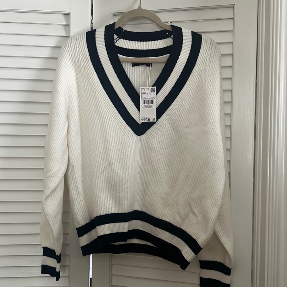 NEW WITH TAGS! V-neck sweater